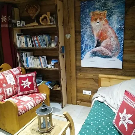 Apartment Le Refuge Du Poete